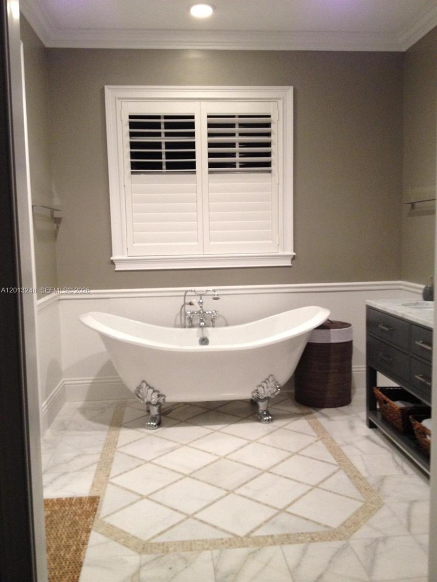 5000 SW 73rd Ter Miami, FL 33143