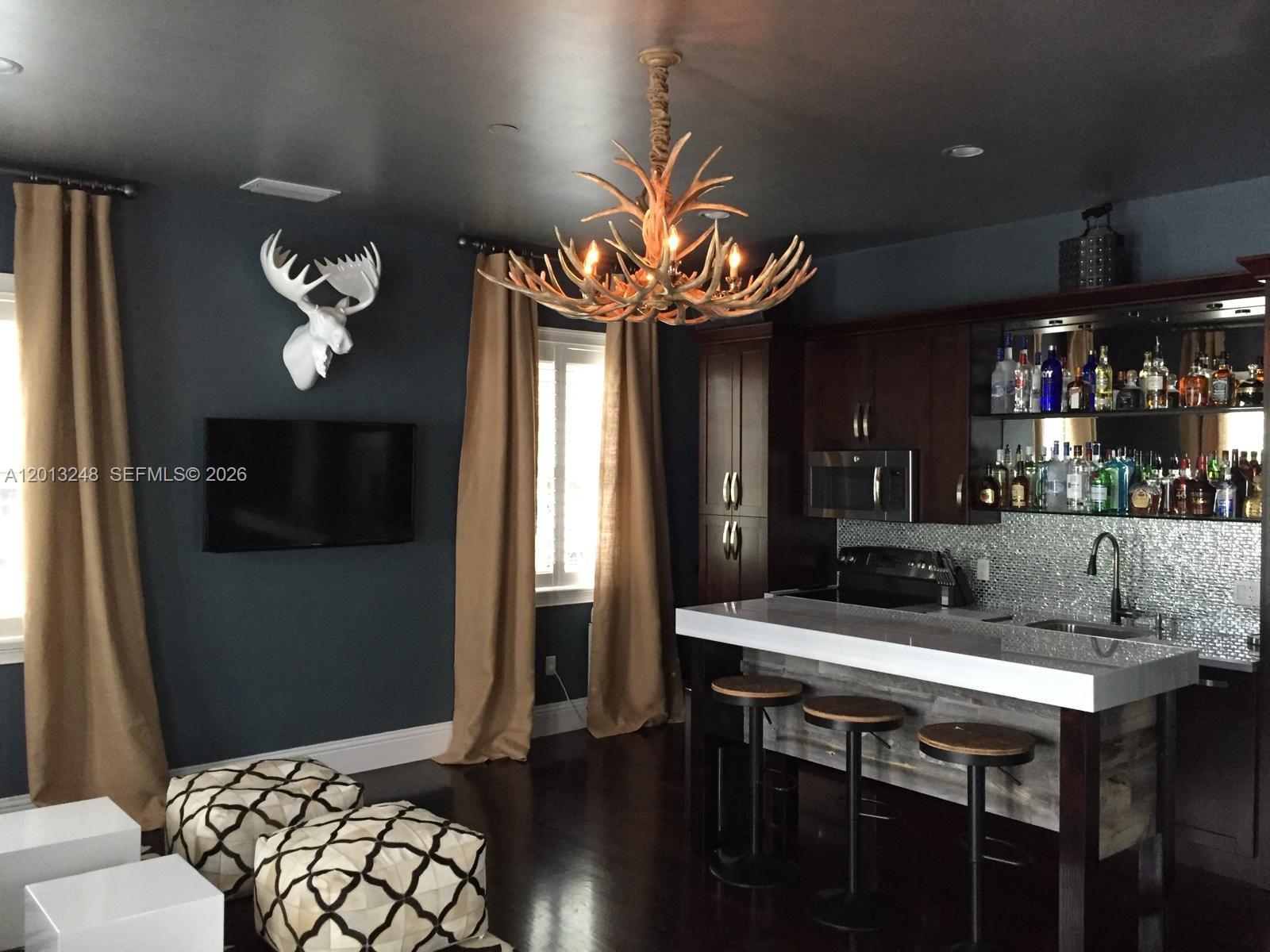5000 SW 73rd Ter Miami, FL 33143