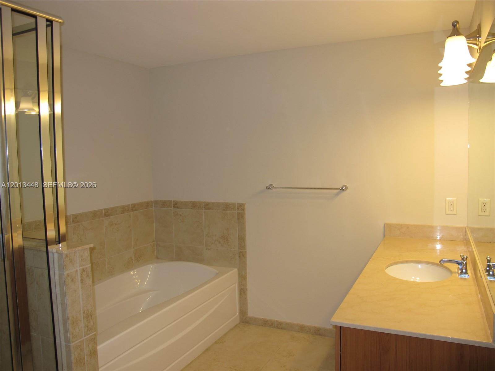 1300 Ponce De Leon Blvd #603 Coral Gables, FL 33134