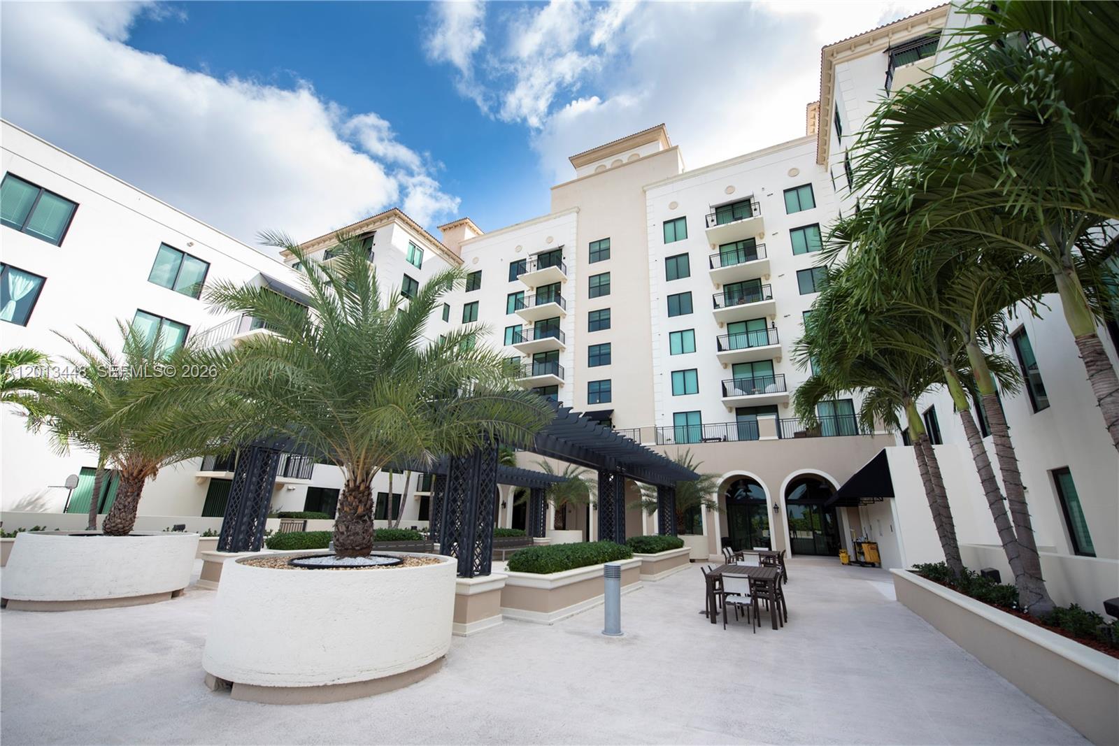 1300 Ponce De Leon Blvd #603 Coral Gables, FL 33134