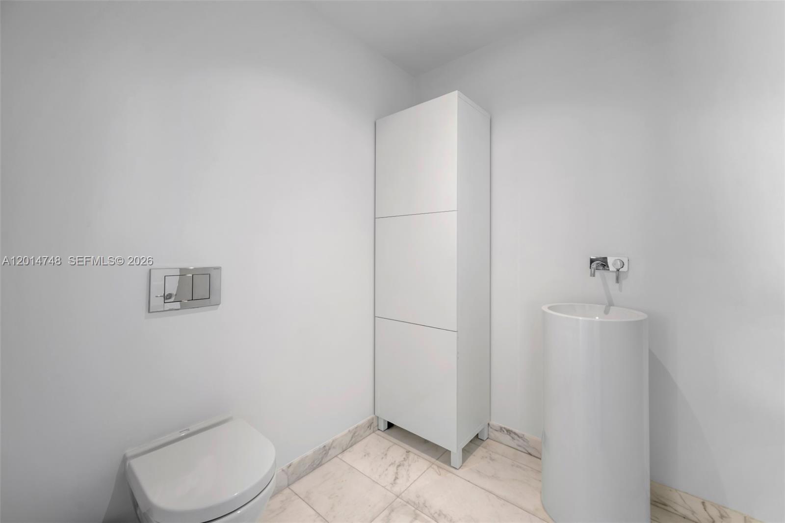 10203 Collins Ave #401 Bal Harbour, FL 33154