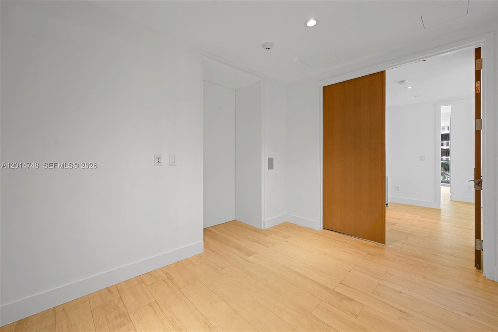 10203 Collins Ave #401 Bal Harbour, FL 33154