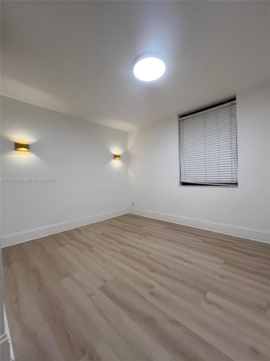 20300 W Country Clb Dr #106-3