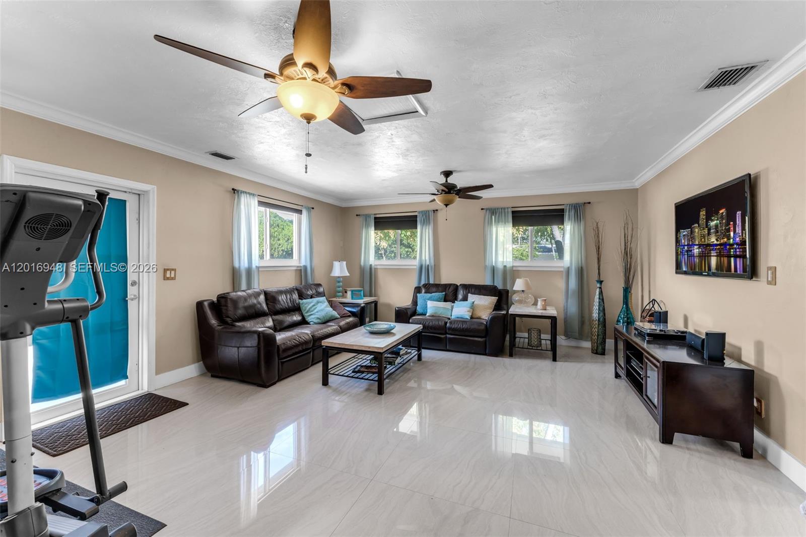 9340 SW 178th St Palmetto Bay, FL 33157