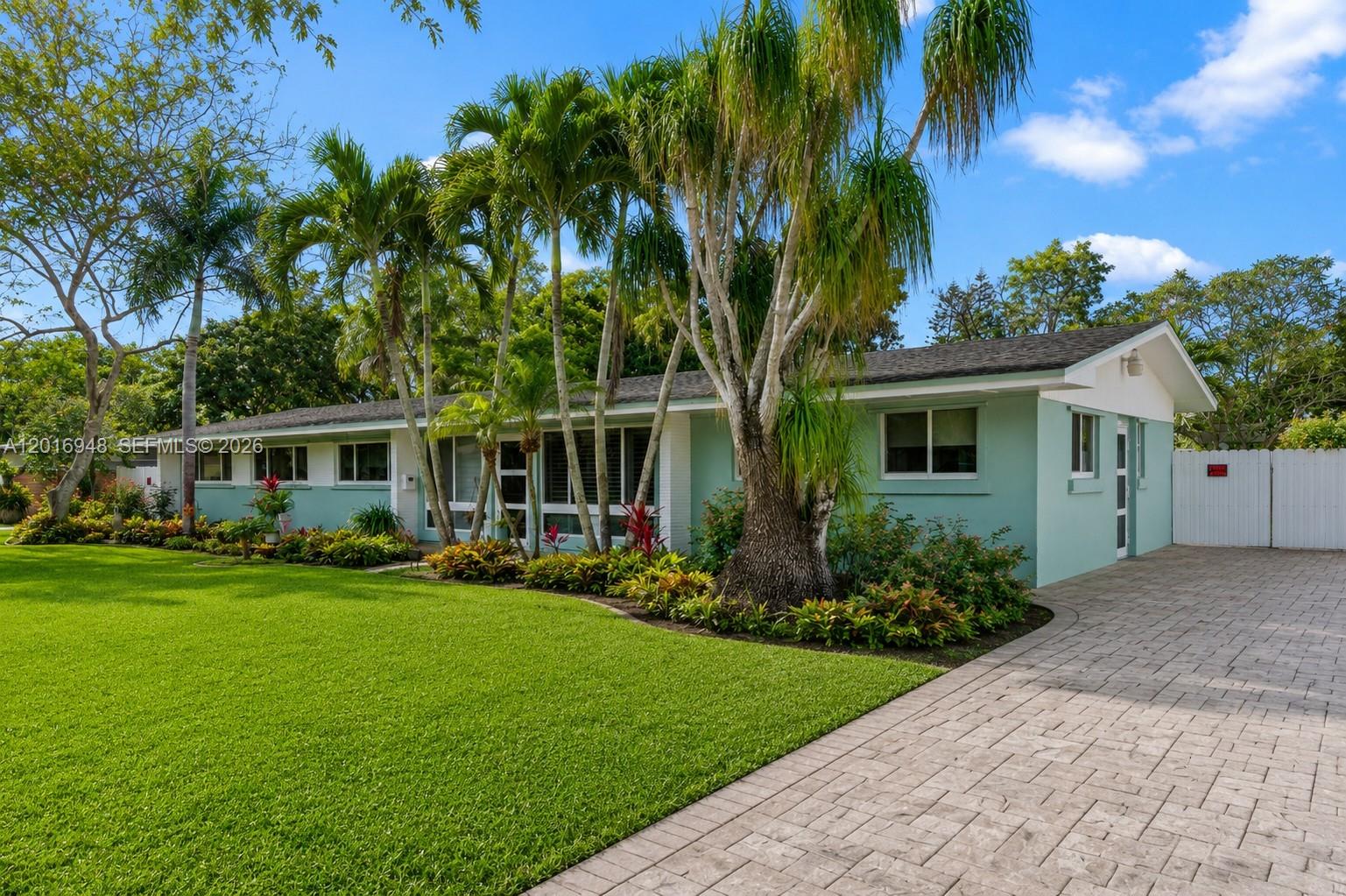 9340 SW 178th St Palmetto Bay, FL 33157