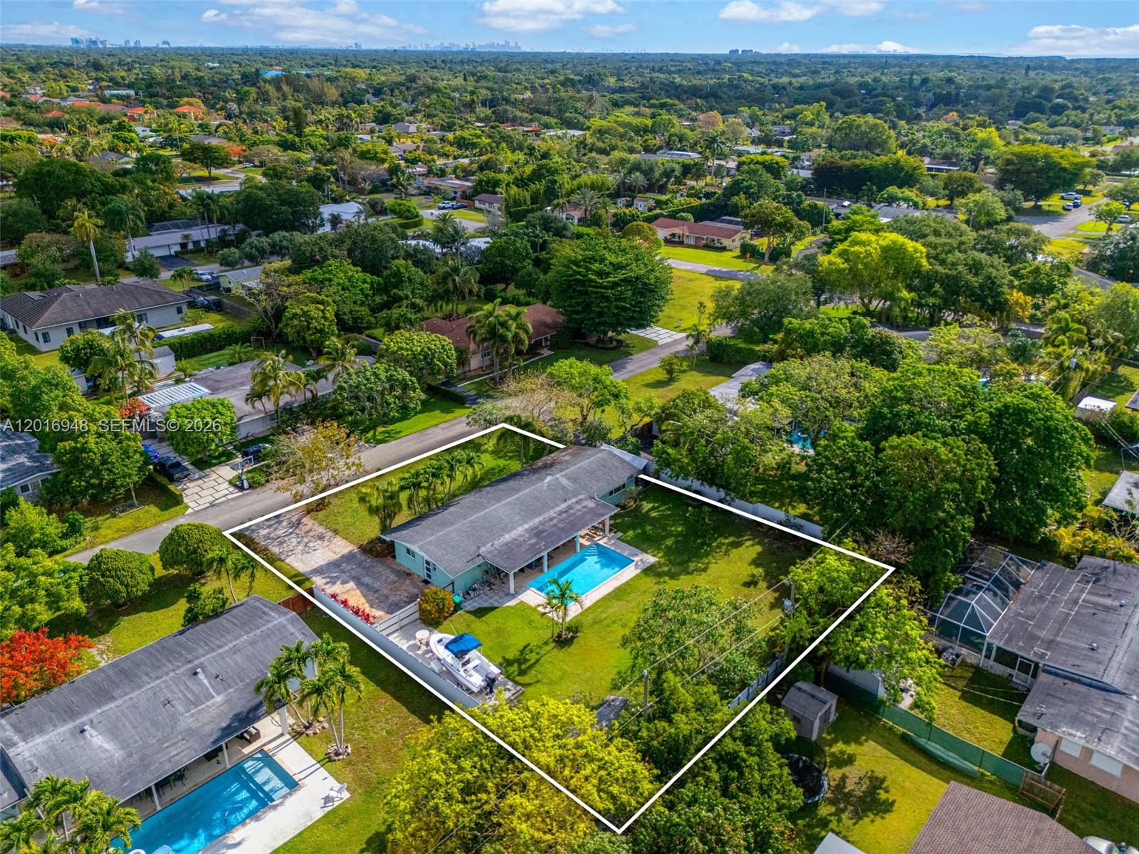 9340 SW 178th St Palmetto Bay, FL 33157