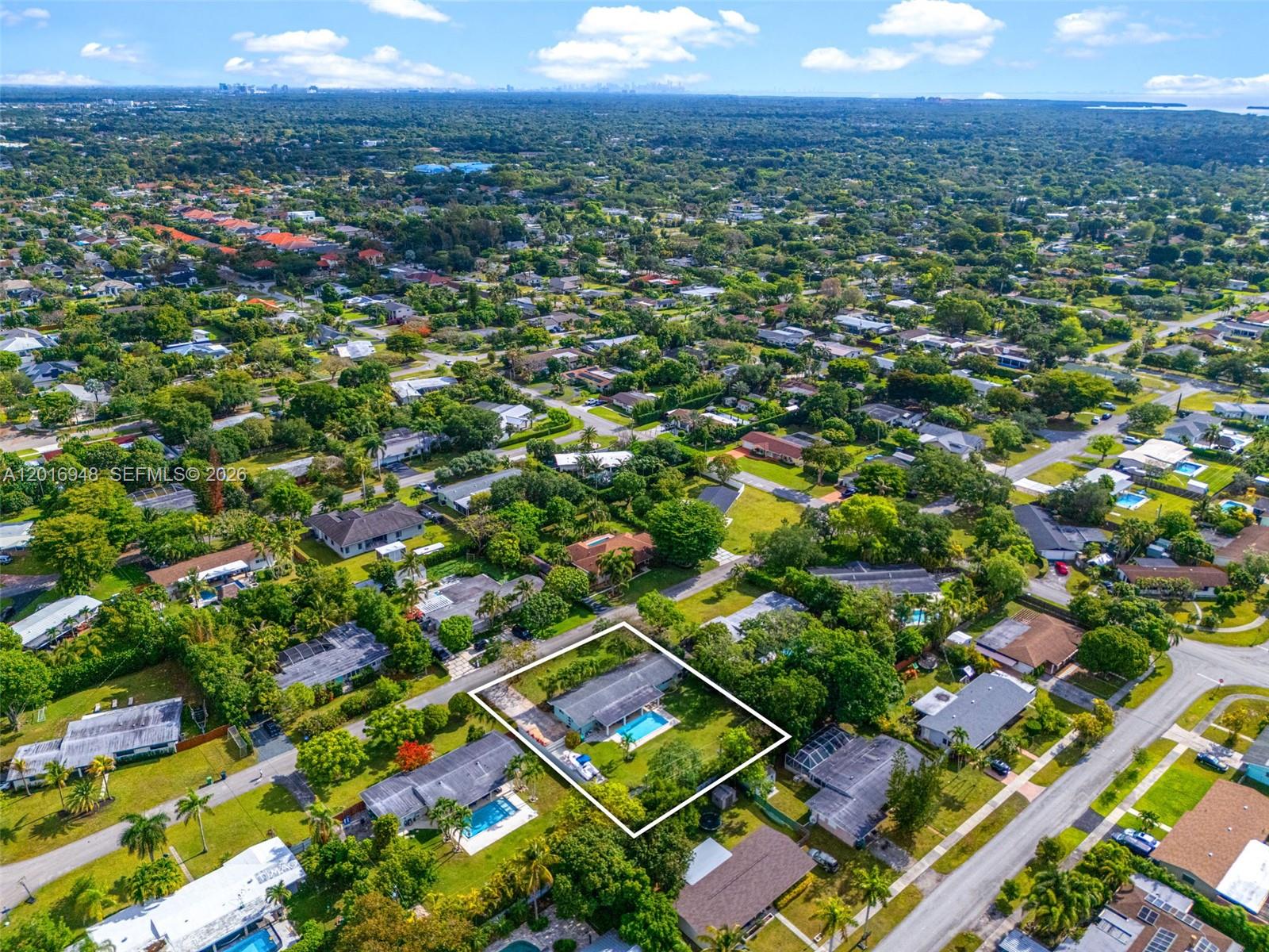 9340 SW 178th St Palmetto Bay, FL 33157