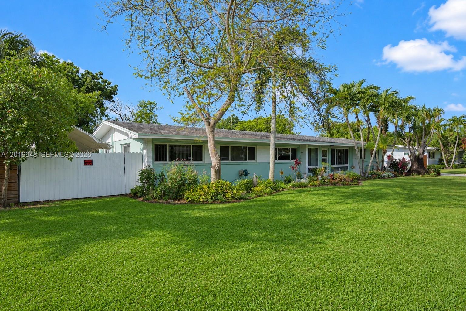 9340 SW 178th St Palmetto Bay, FL 33157