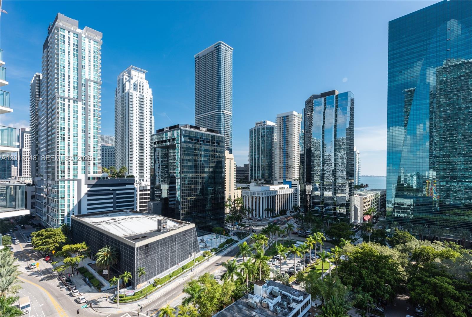 image Dua Miami (SLS Brickell)2