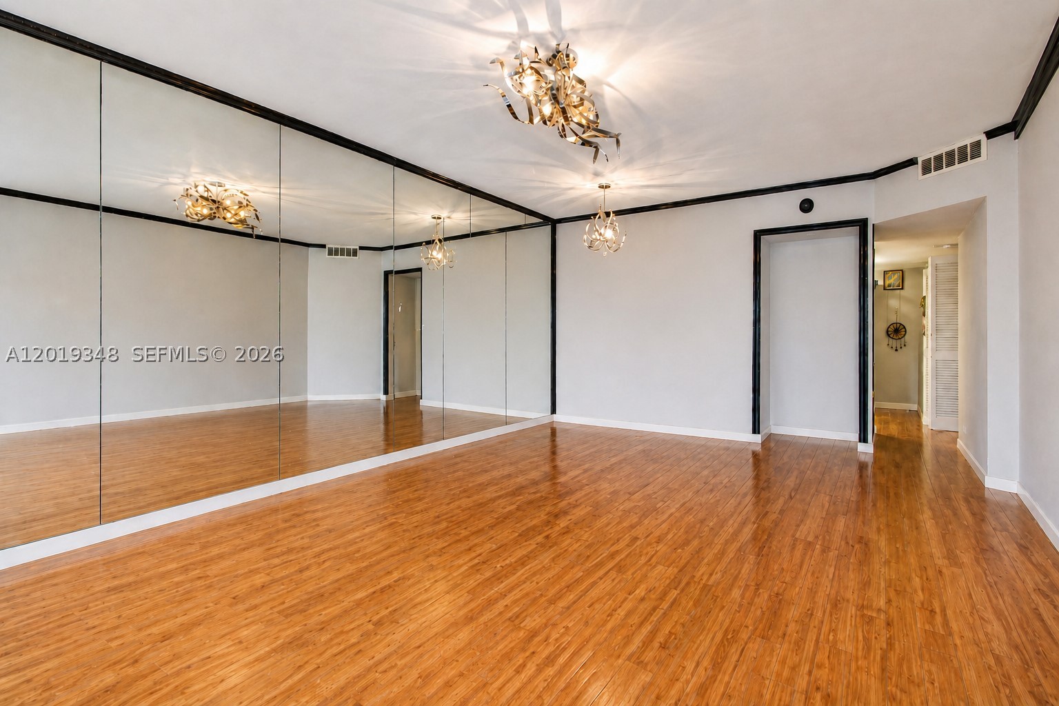 image Brickell Key One3