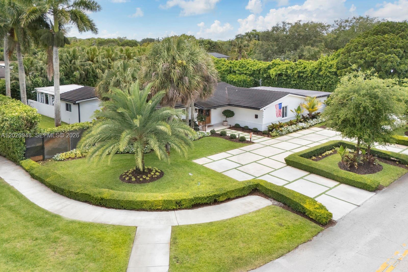 8200 SW 102nd St