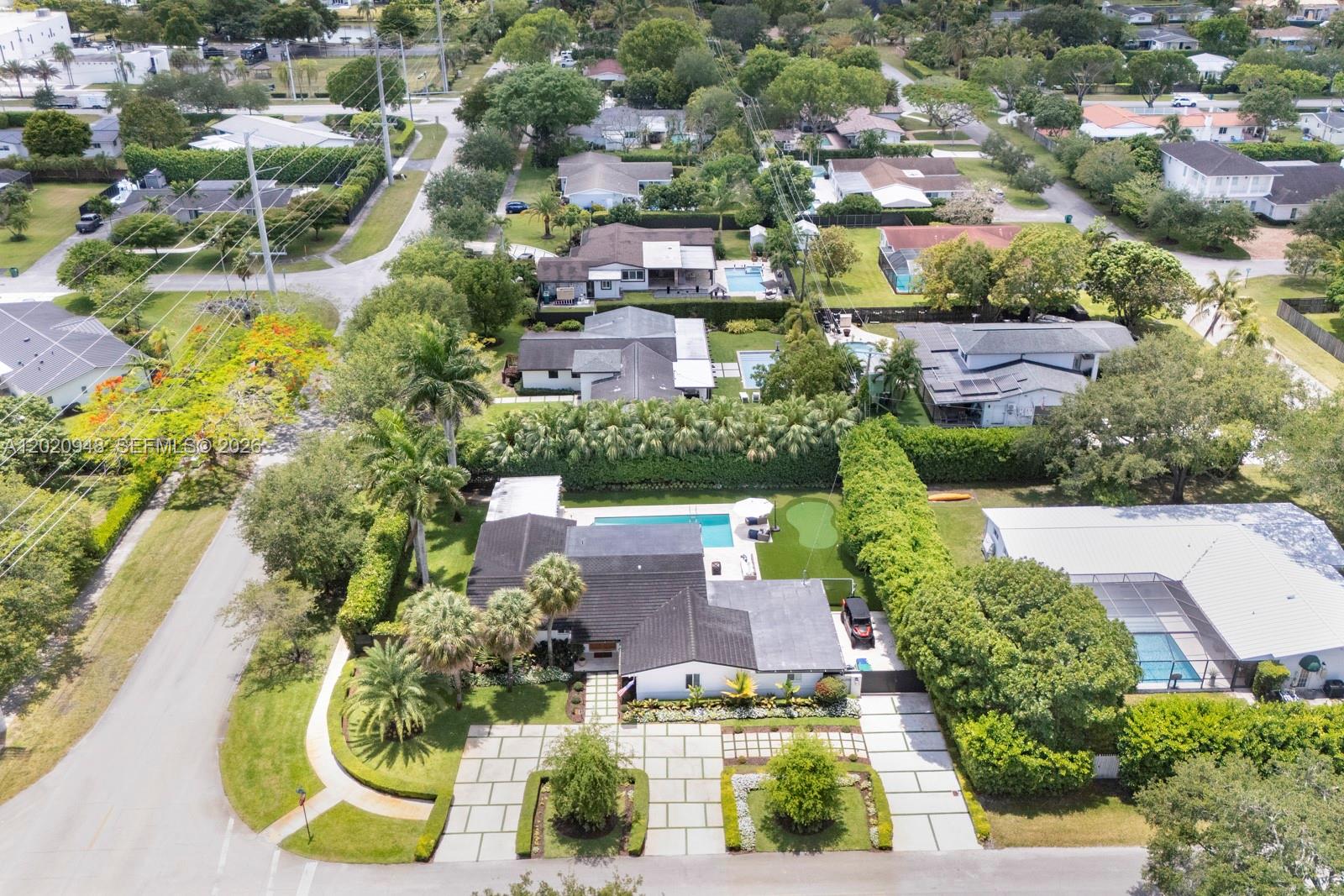 8200 SW 102nd St Miami, FL 33156
