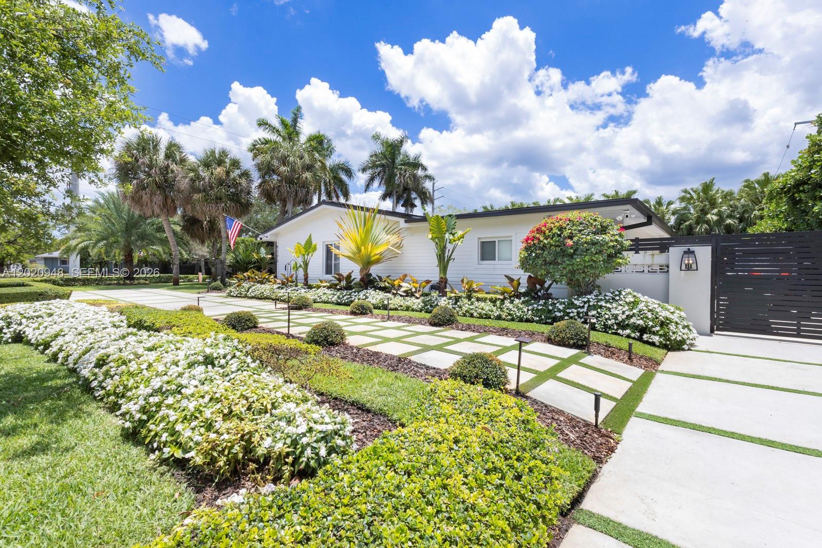8200 SW 102nd St Miami, FL 33156