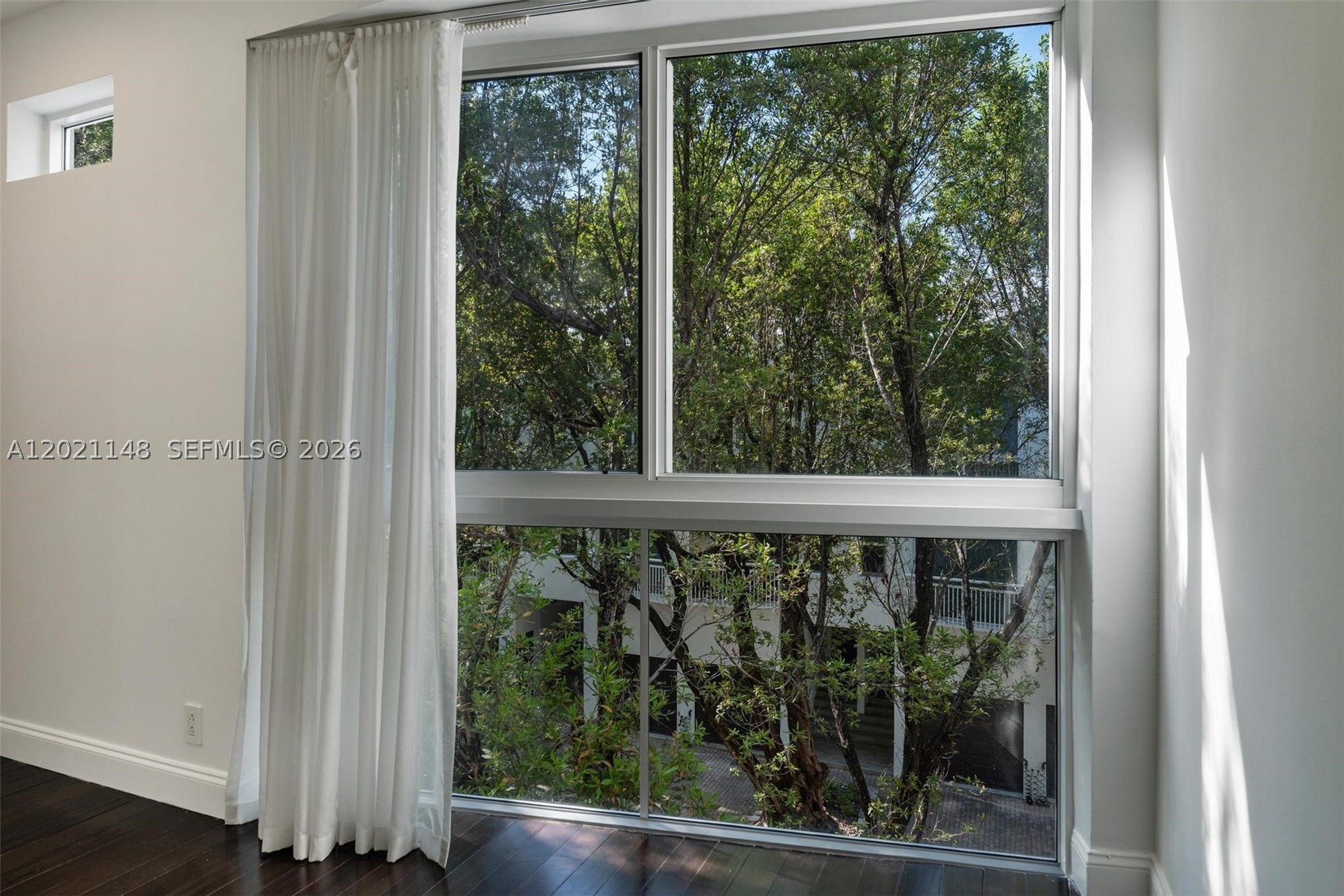 325 Meridian Ave #5 Miami Beach, FL 33139