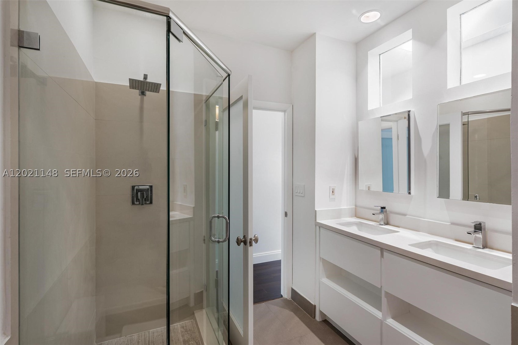 325 Meridian Ave #5 Miami Beach, FL 33139