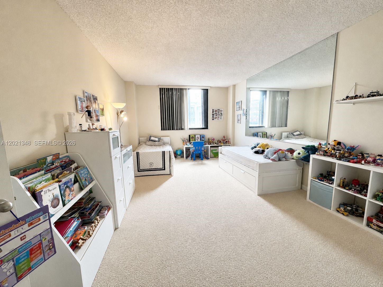 540 Brickell Key Dr #1801 Miami, FL 33131