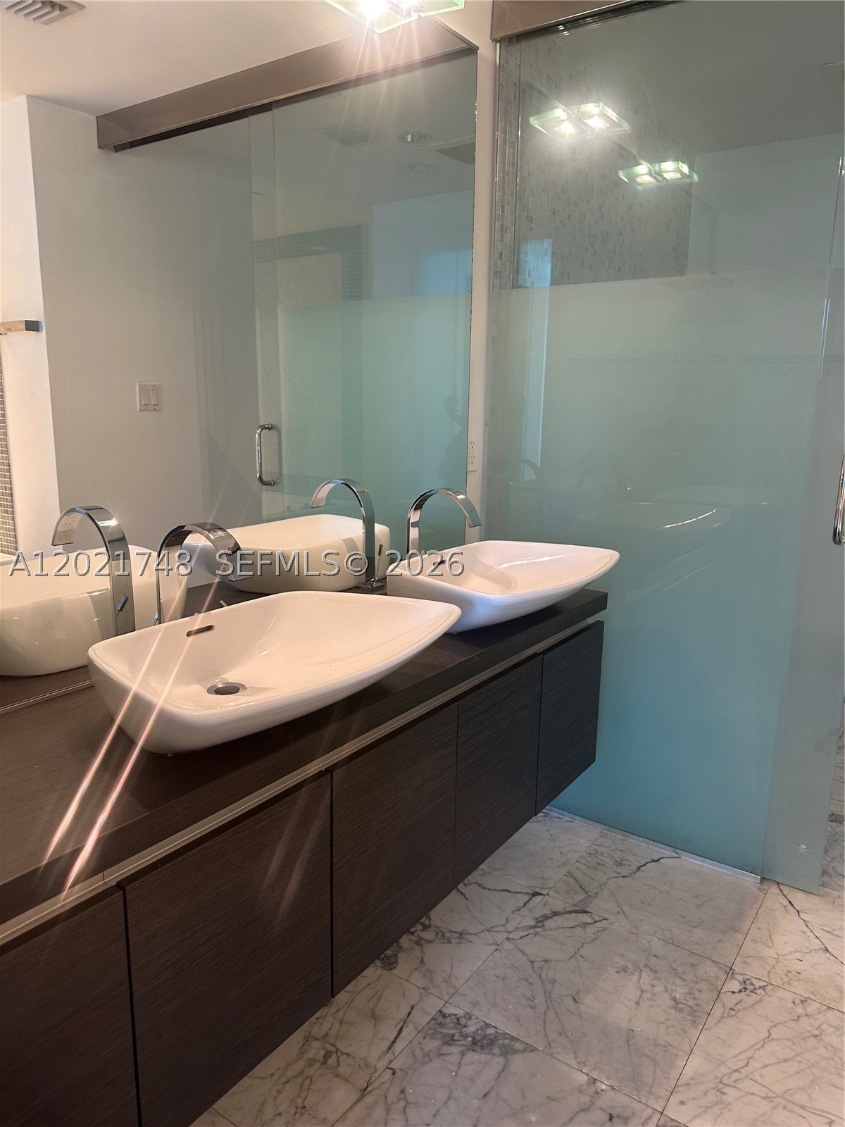 image Epic Residences4