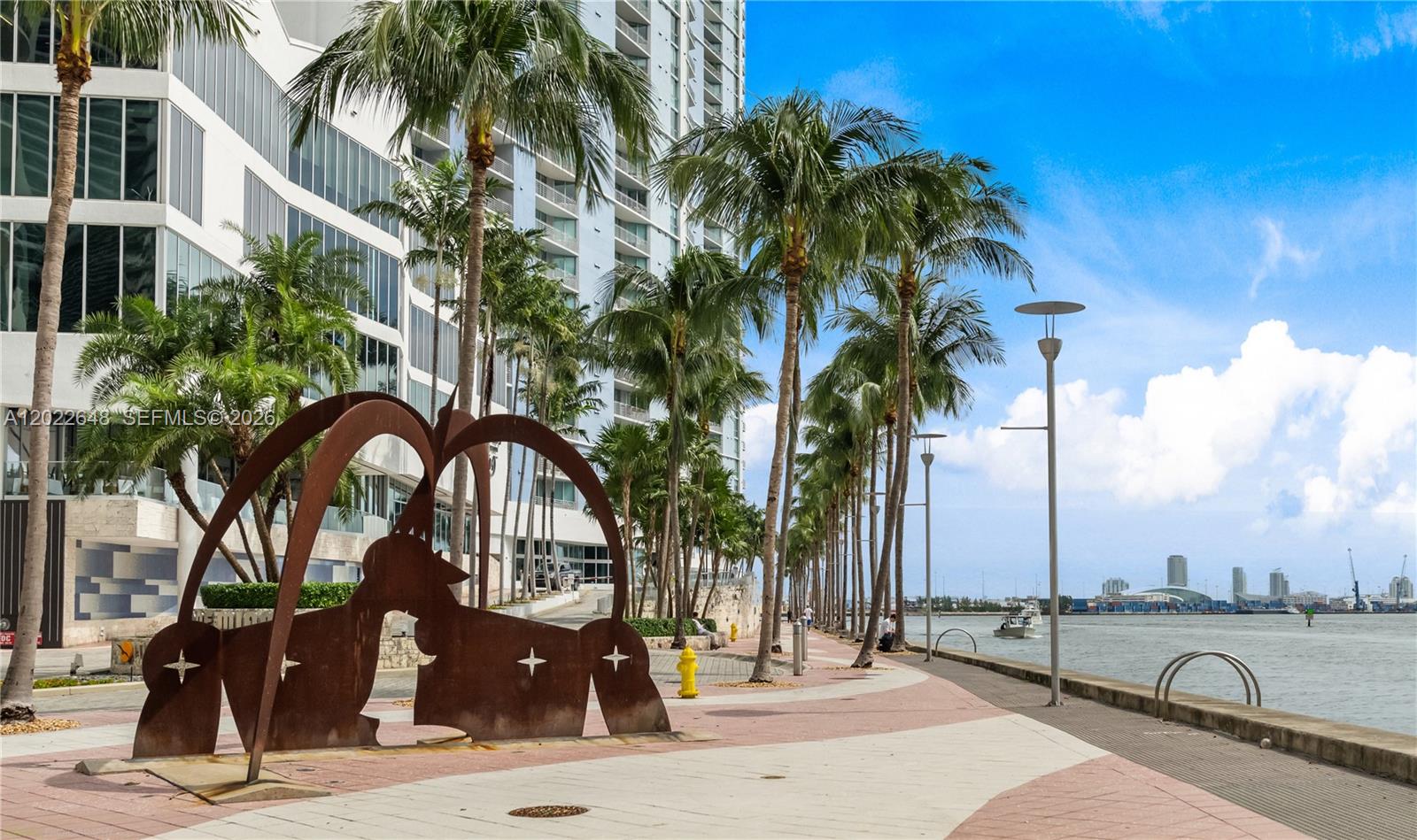 300 Biscayne Blvd Way #3604 Miami, FL 33131