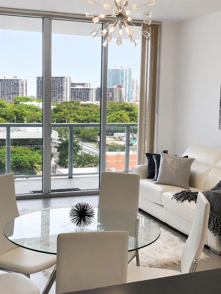 image Axis on Brickell South1