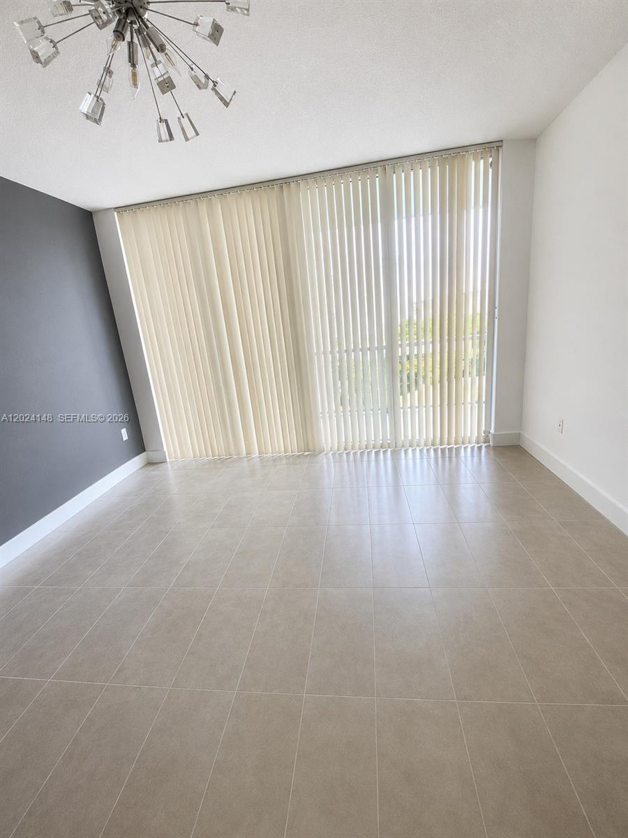 image Axis on Brickell South3