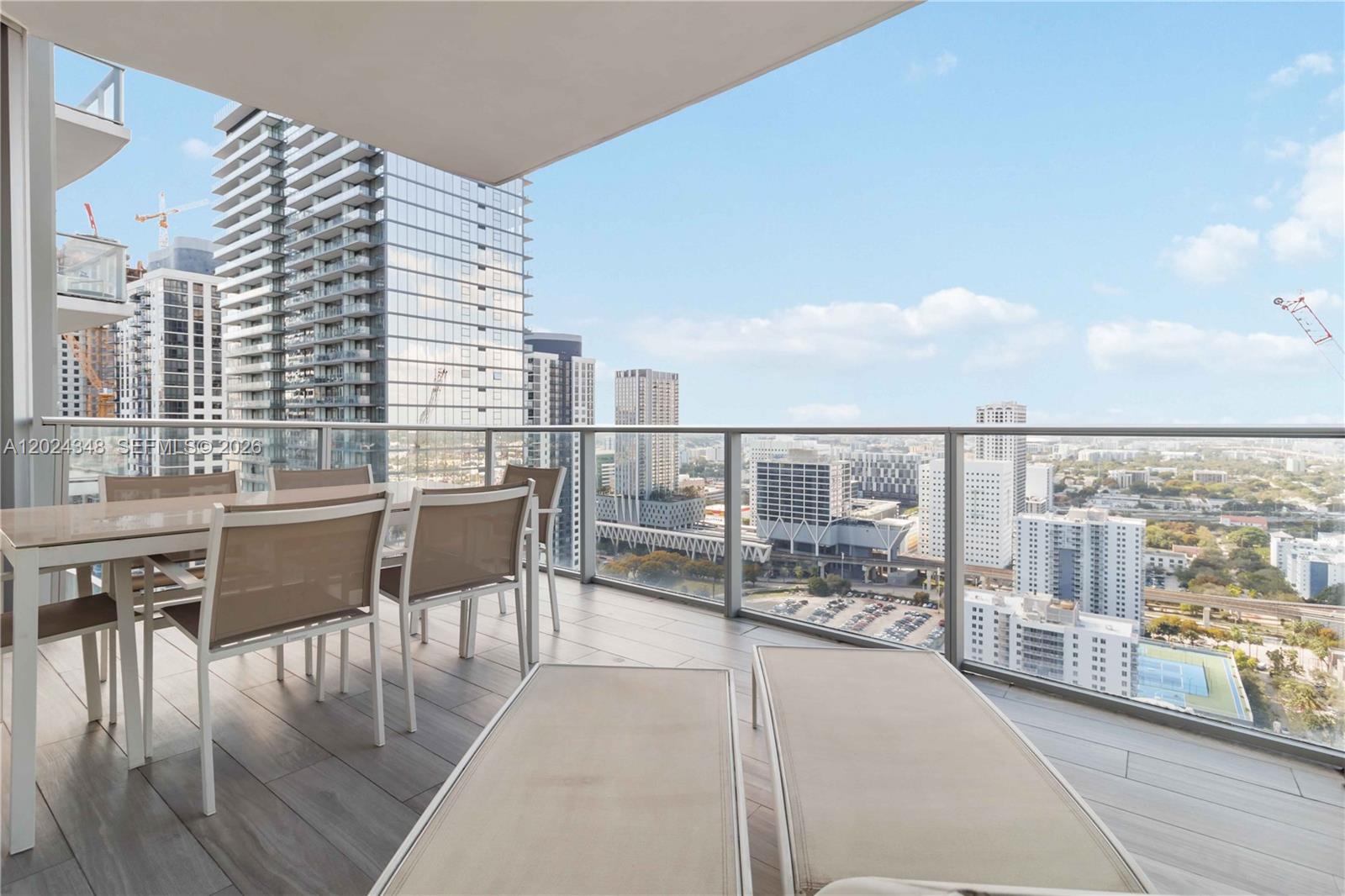 851 NE 1st Ave #3006 Miami, FL 33132