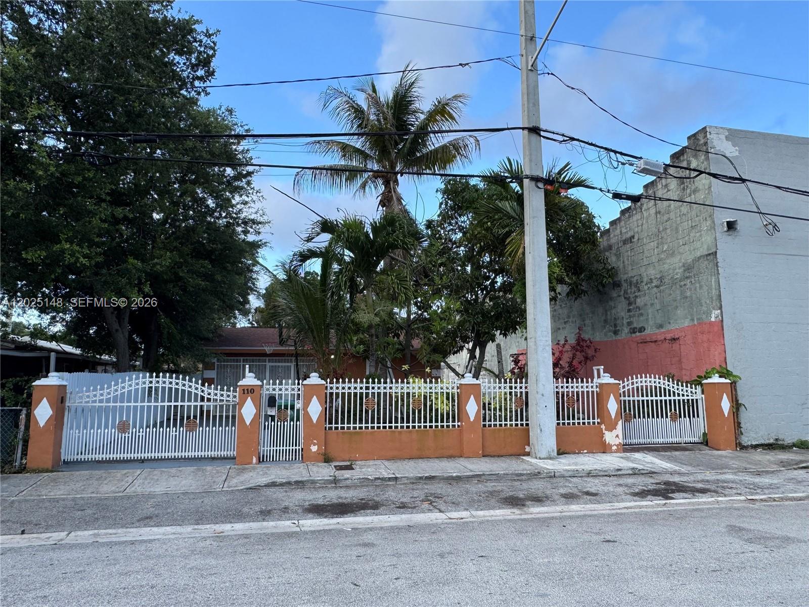 110 NW 52nd St