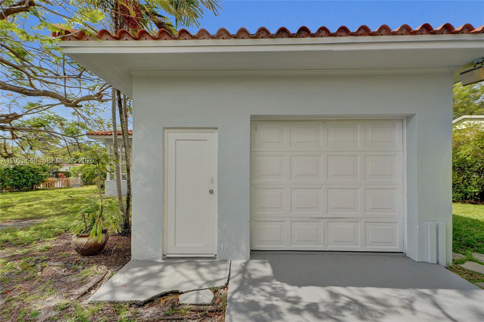2300 SW 22nd Ave Miami, FL 33145