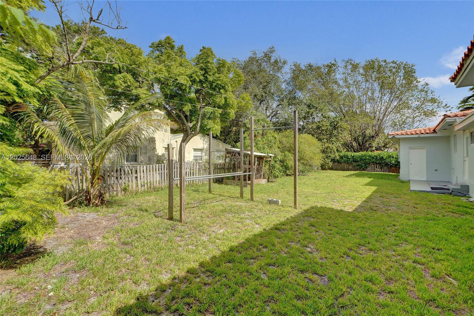 2300 SW 22nd Ave Miami, FL 33145