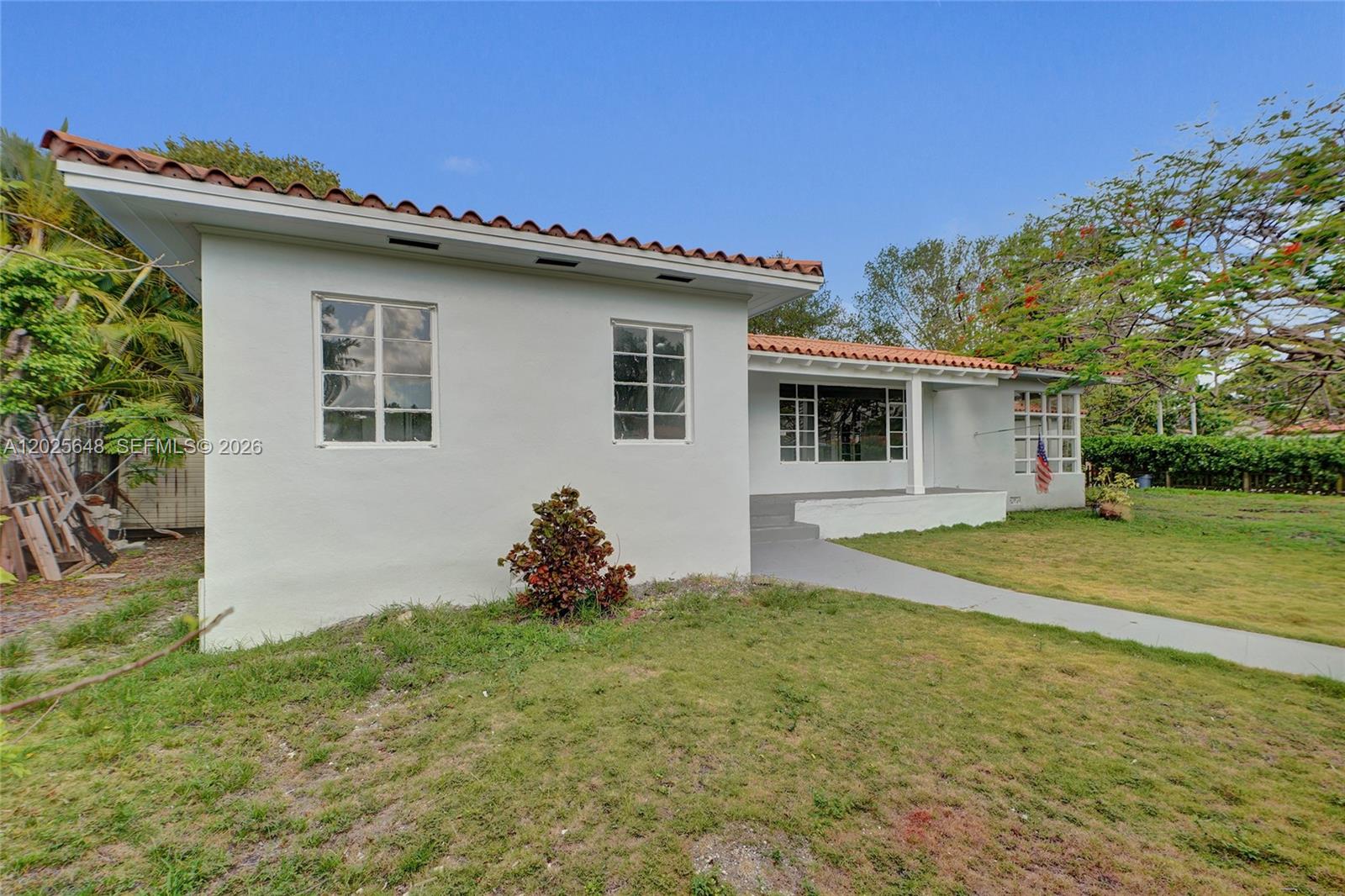 2300 SW 22nd Ave Miami, FL 33145