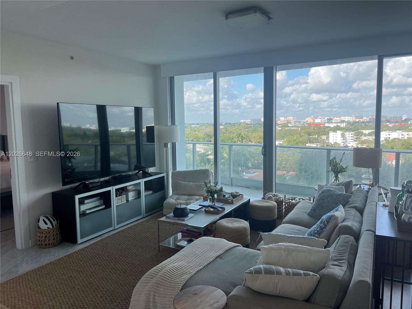 2627 S Bayshore Dr #1208