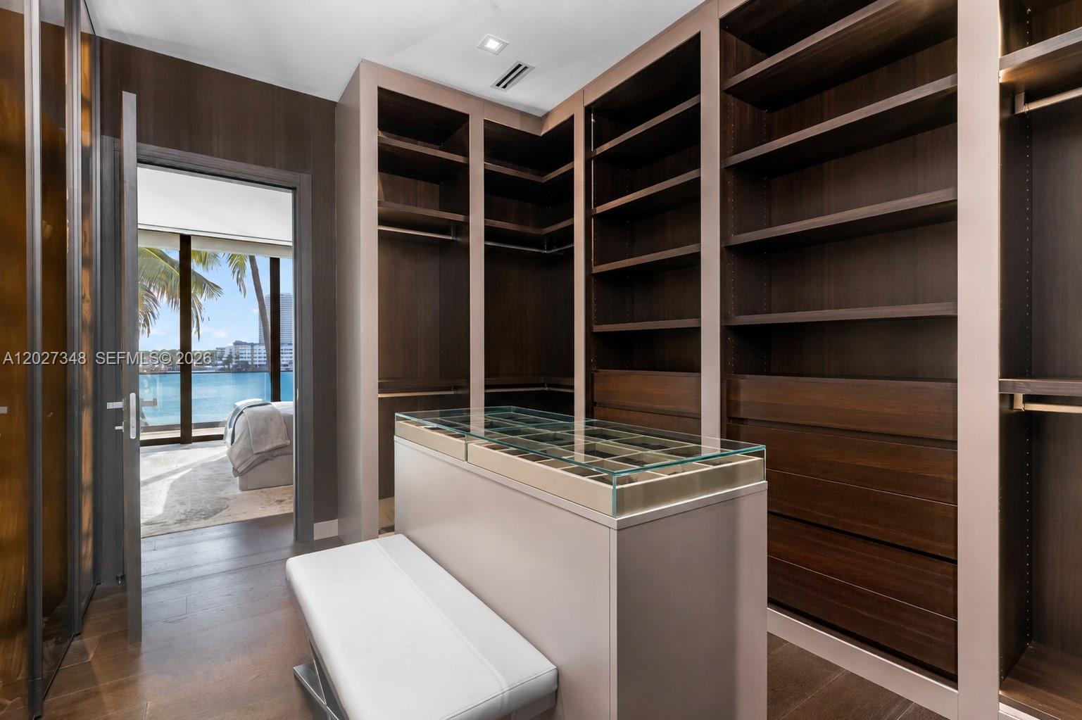 16470 NE 30th Ave North Miami Beach, FL 33160