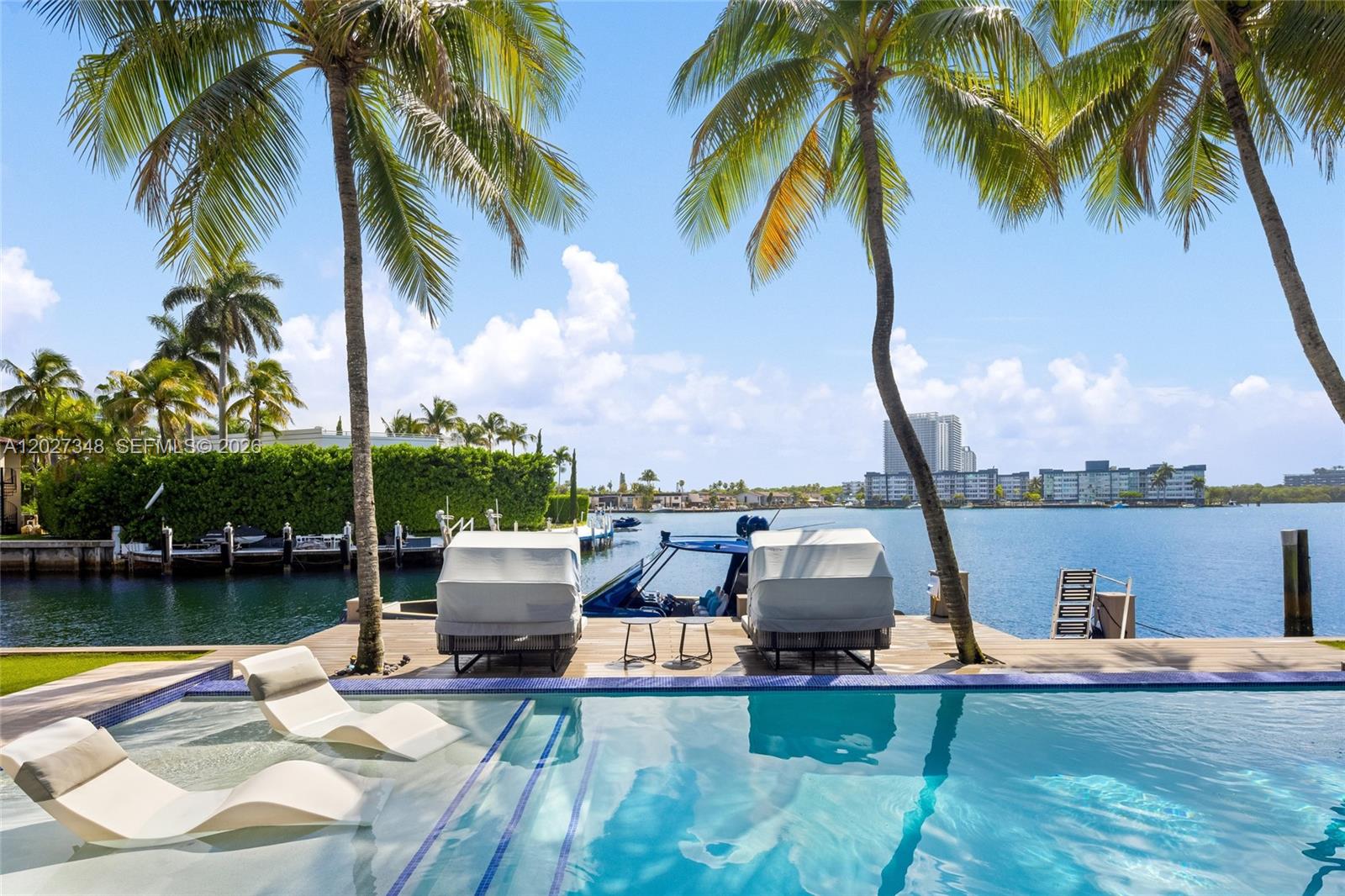 16470 NE 30th Ave North Miami Beach, FL 33160