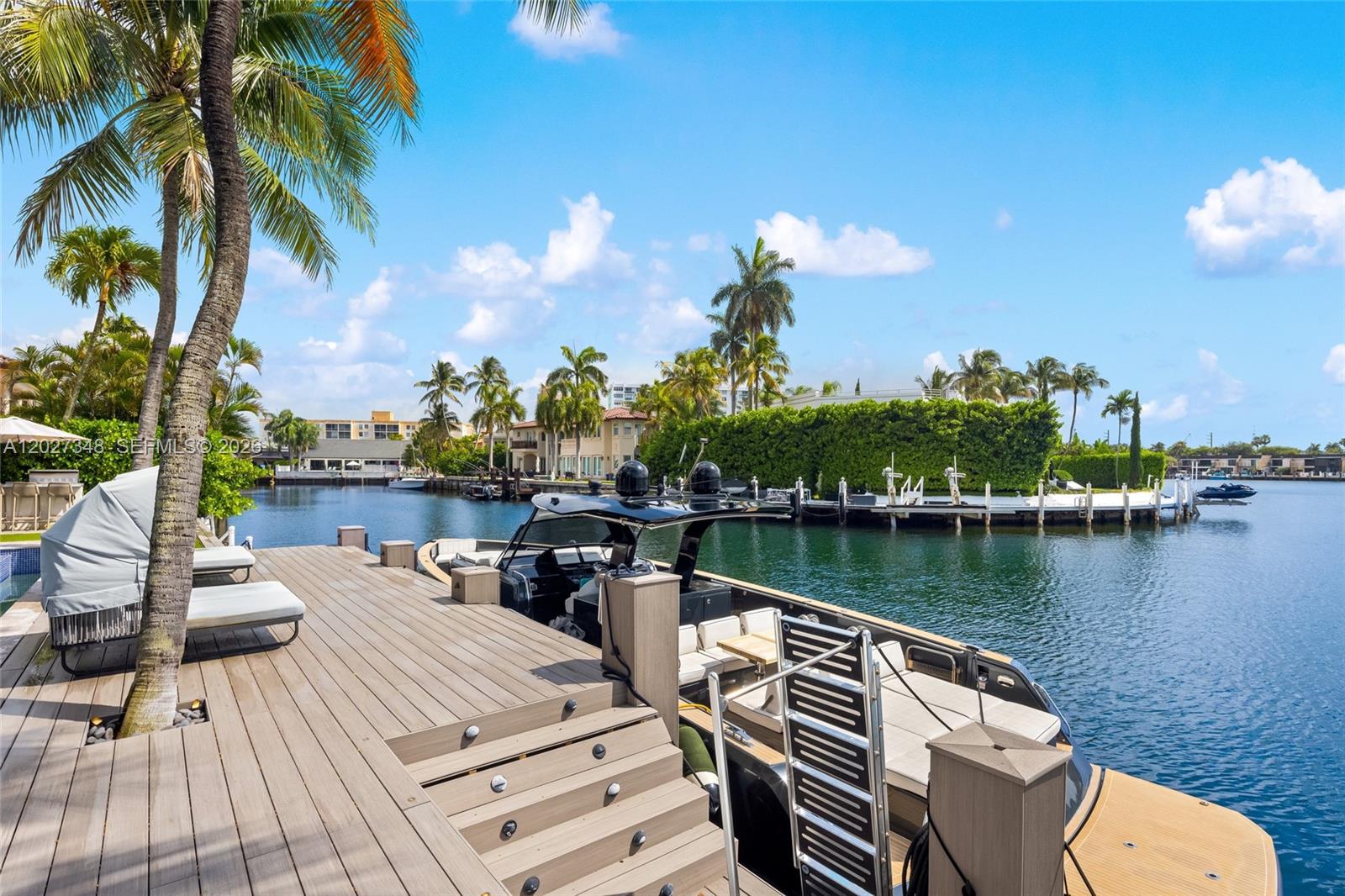 16470 NE 30th Ave North Miami Beach, FL 33160