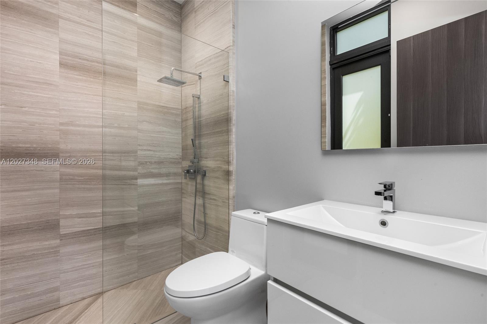 16470 NE 30th Ave North Miami Beach, FL 33160