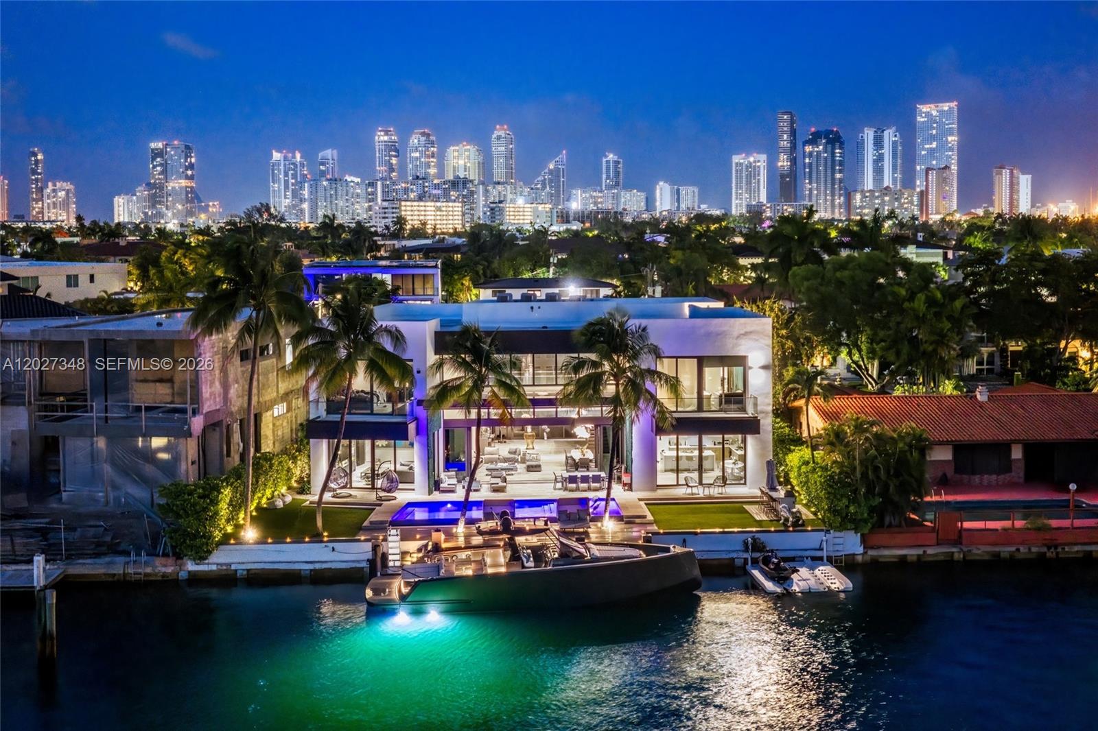 16470 NE 30th Ave North Miami Beach, FL 33160