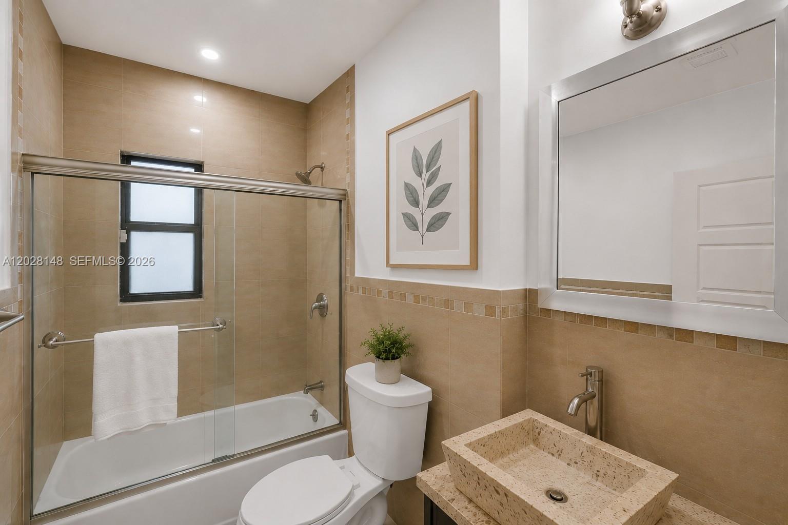 549 NE 12th Fort Lauderdale, FL 33301