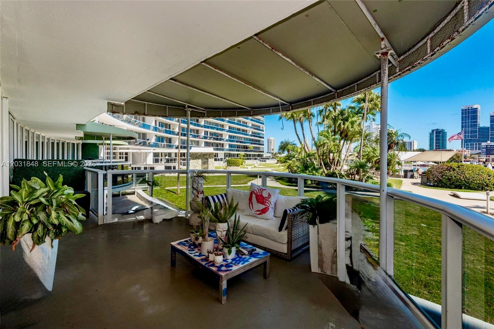 900 Bay #122 Miami Beach, FL 33141