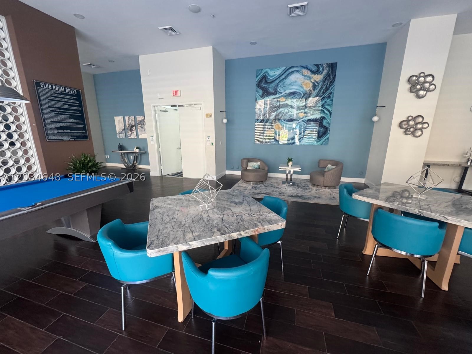 image The Venture at Aventura13