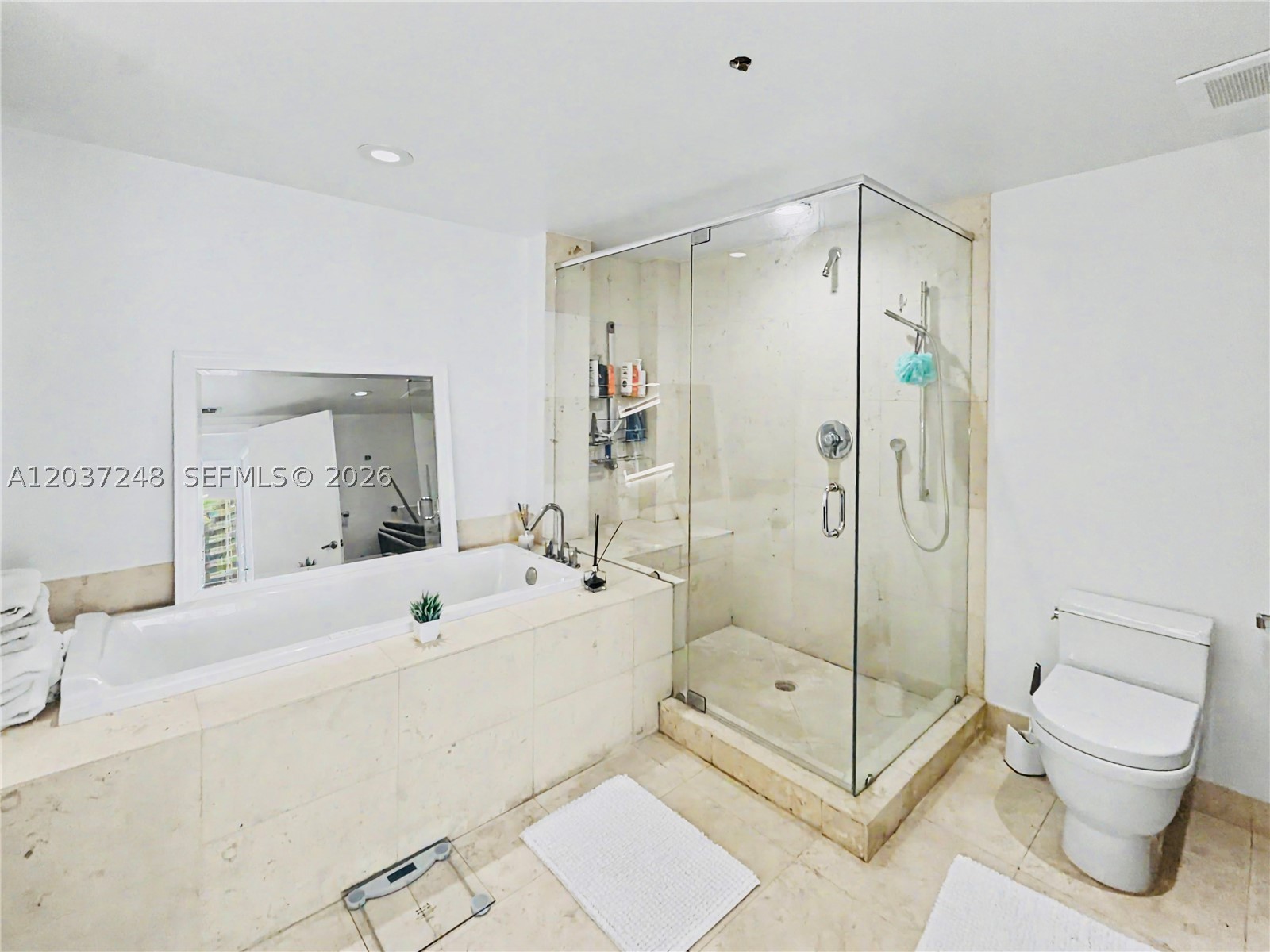 image Icon Brickell I18