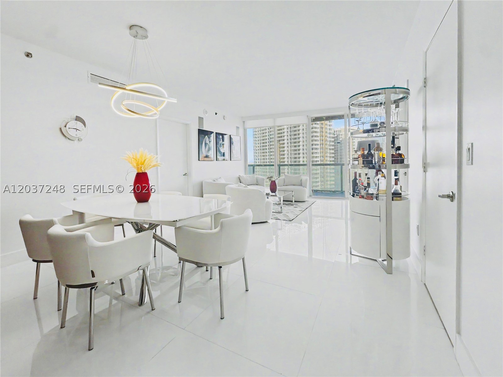 image Icon Brickell I4