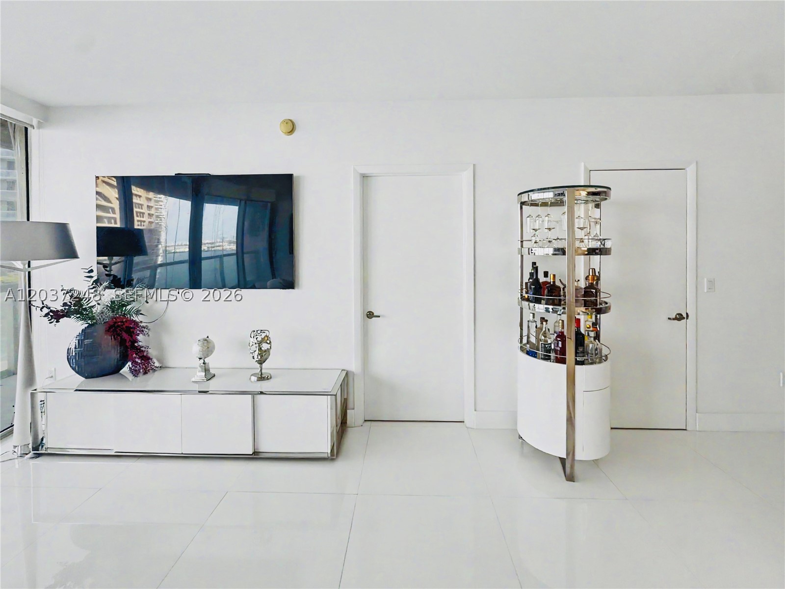 image Icon Brickell I5
