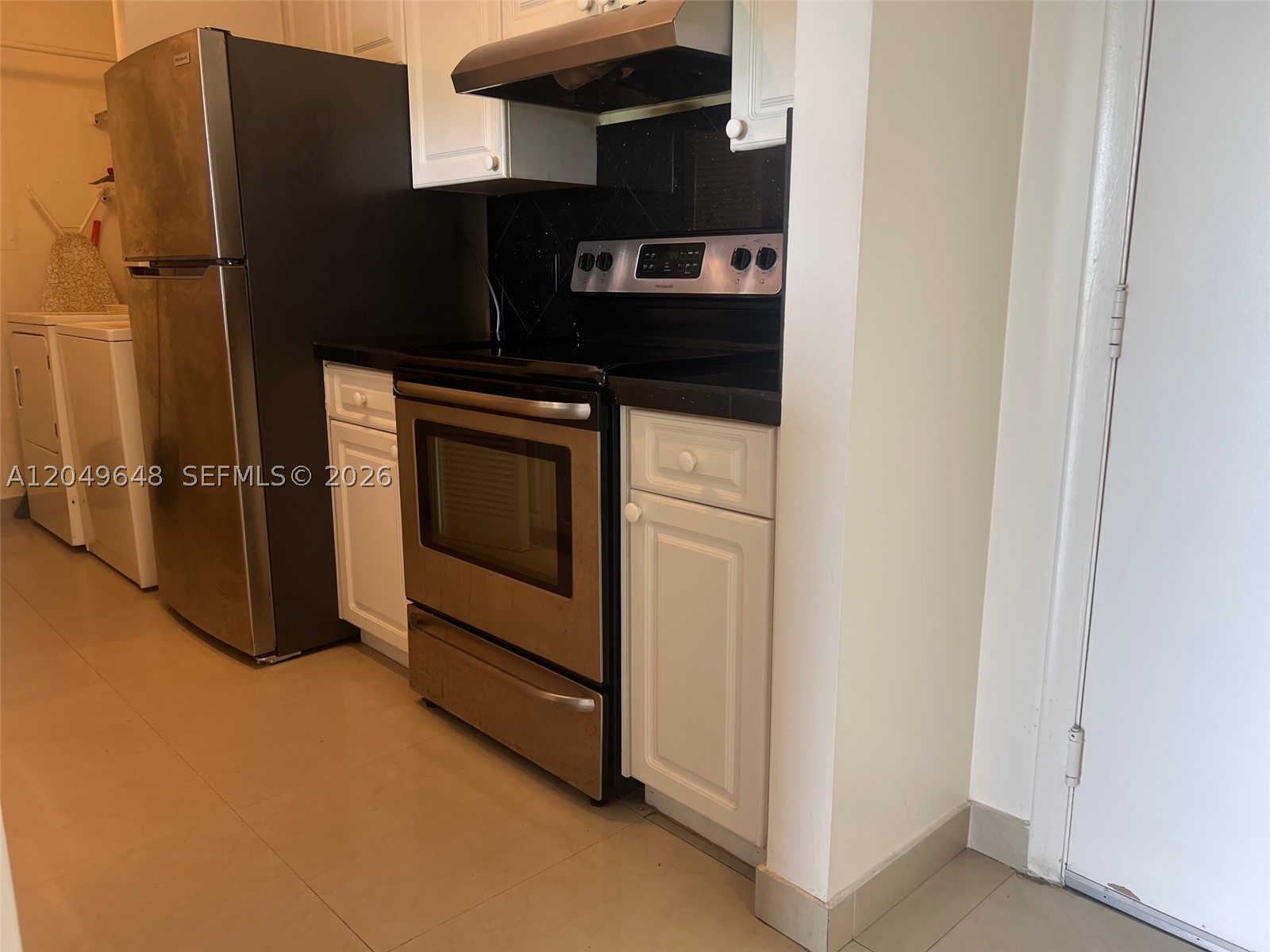 19601 E Country Clb Dr #7405