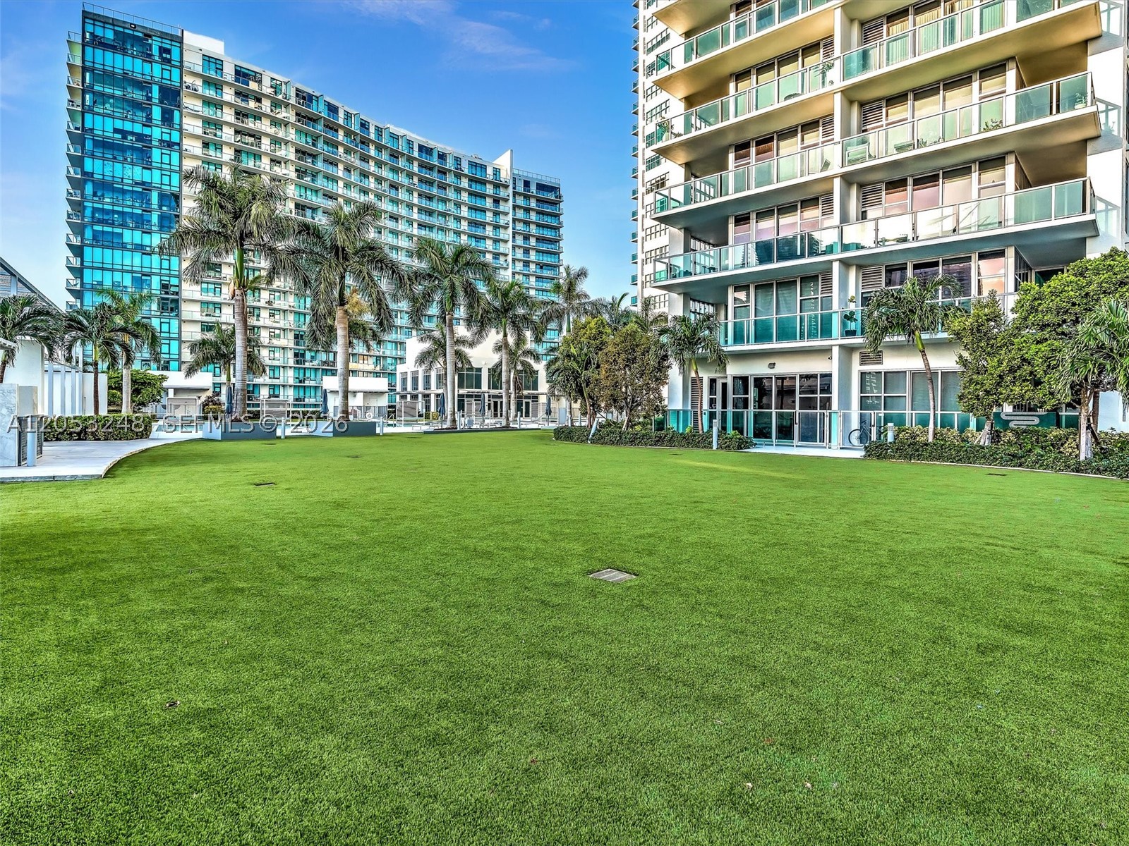 image 4 Midtown53