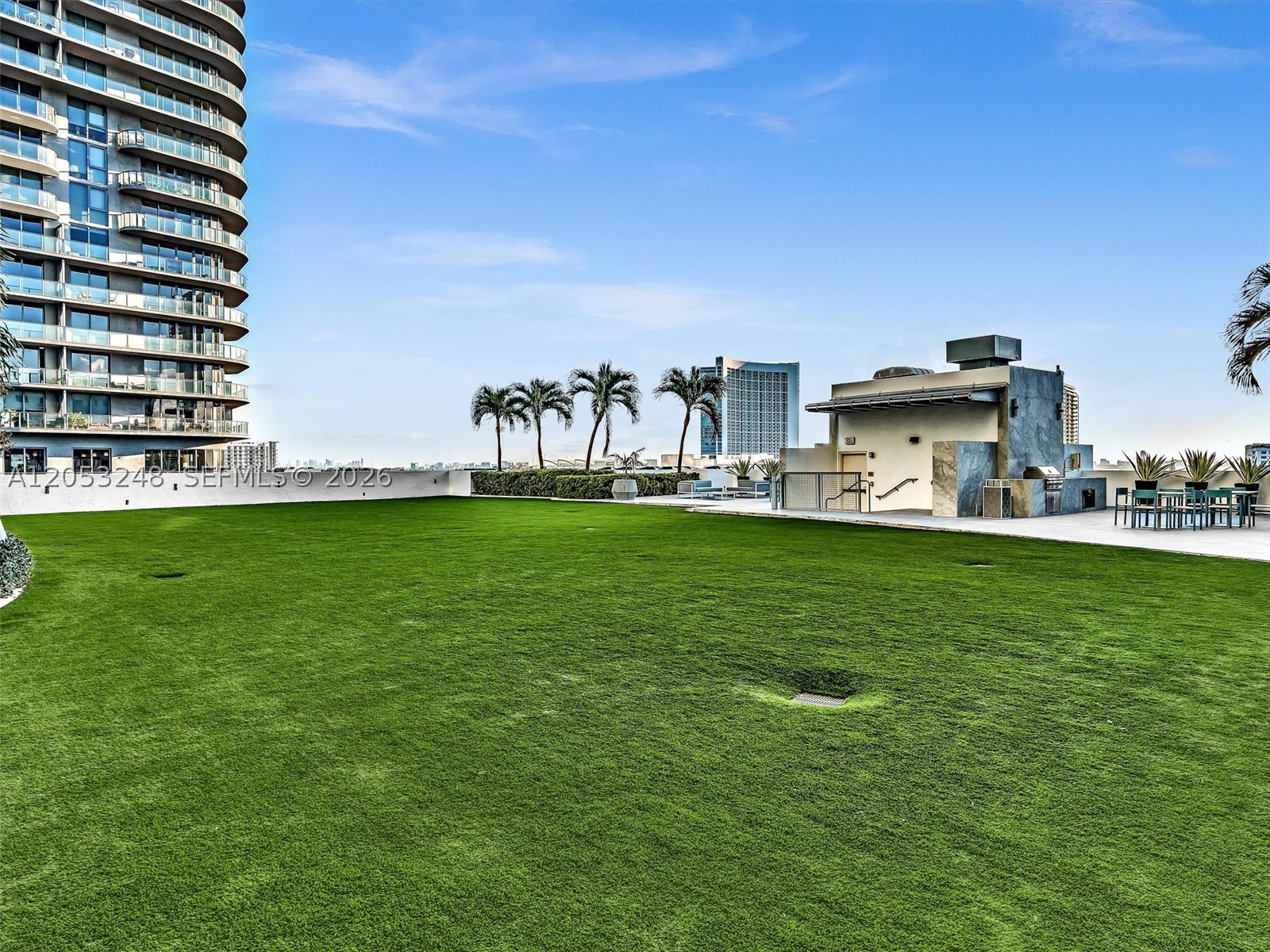 image 4 Midtown54