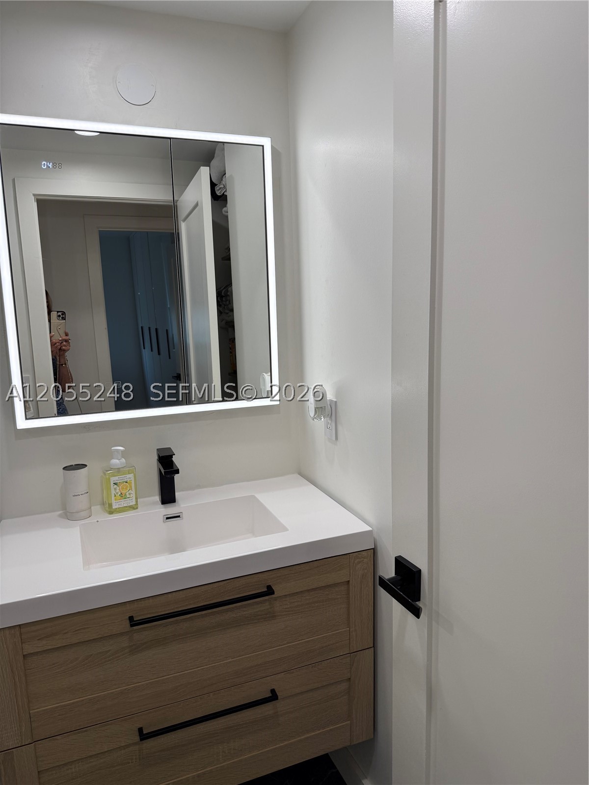 10185 NE Collins Ave #822 Bal Harbour, FL 33154