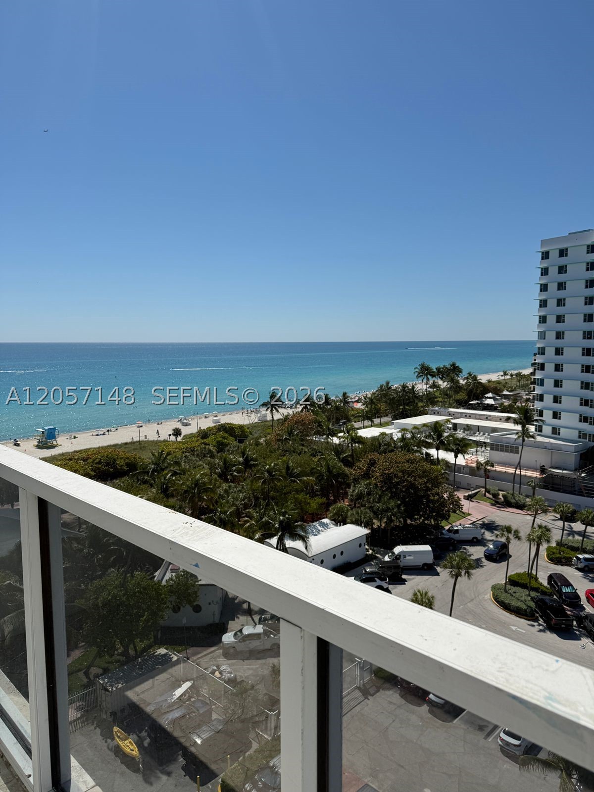 5313 Collins Ave #1008