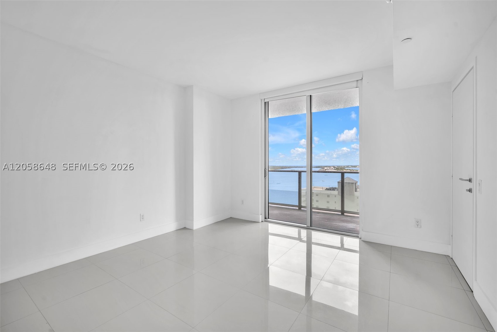image Brickell House21