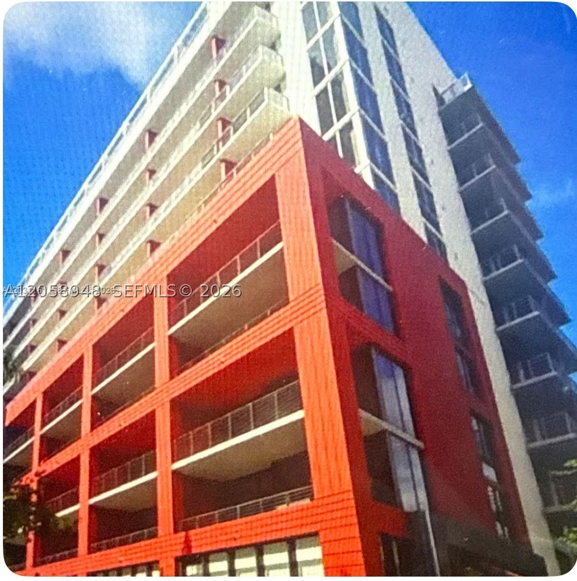 image The Standard Residences Midtown Miami6