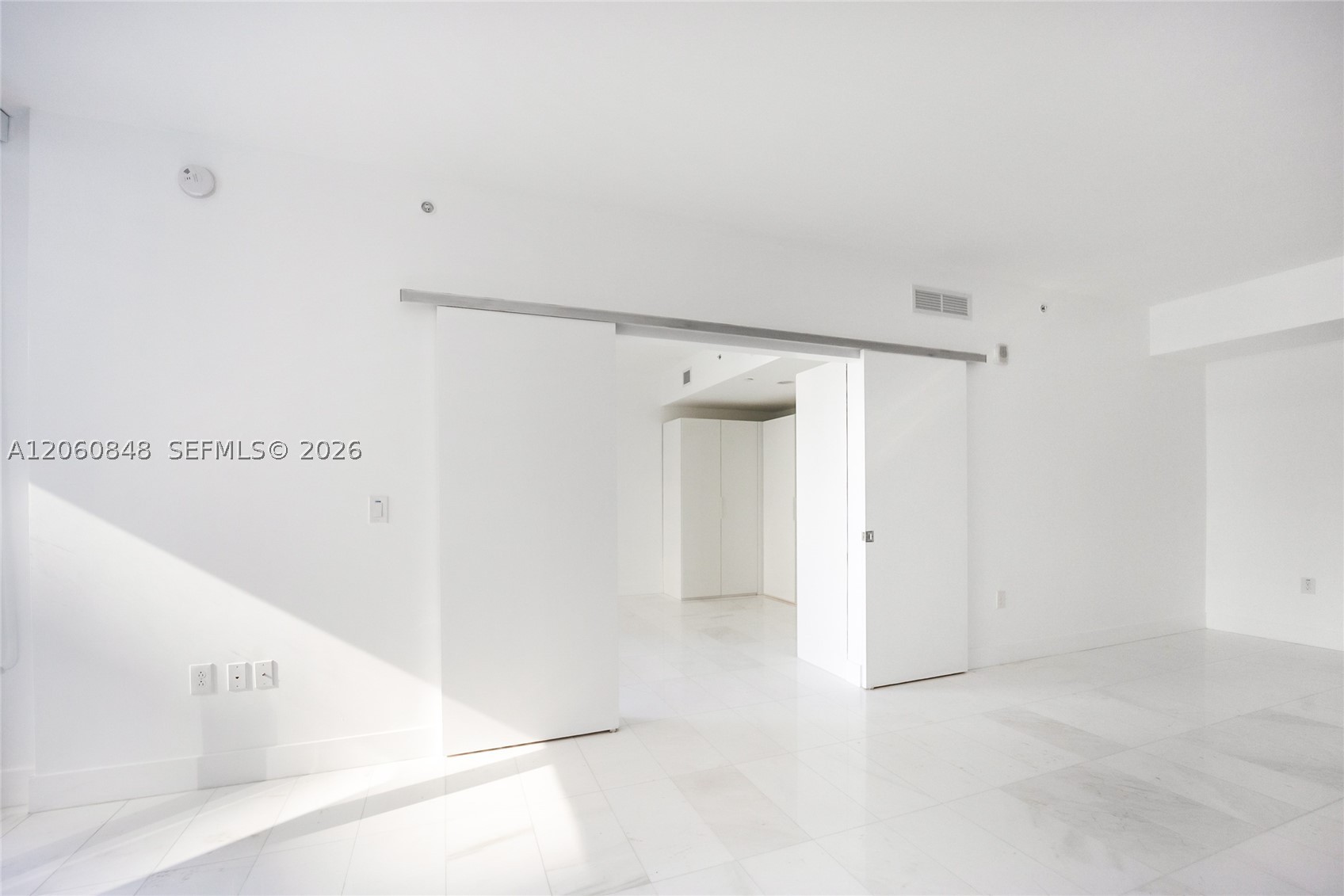 image 1010 Brickell3