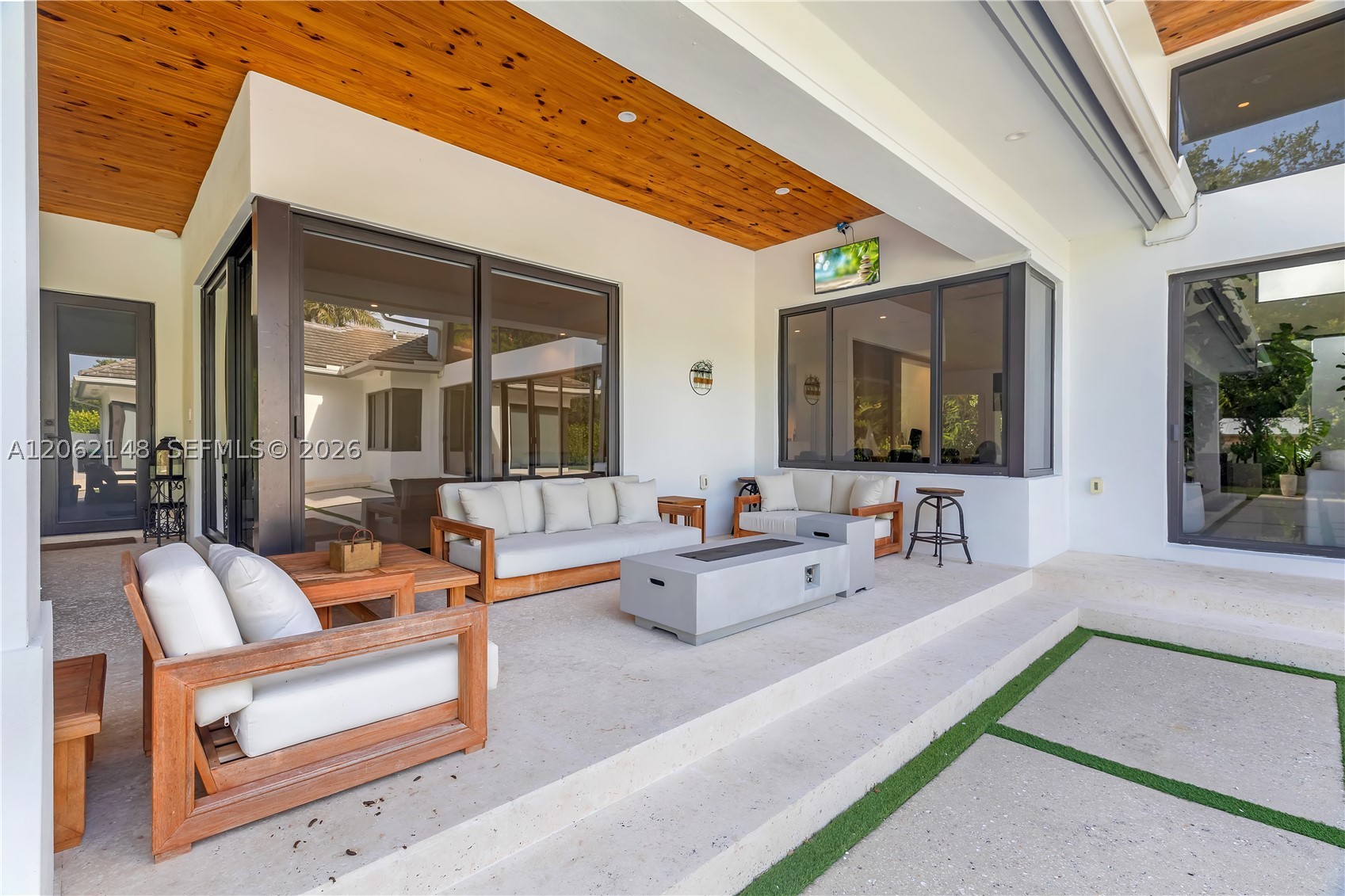 7830 SW 117th St Pinecrest, FL 33156